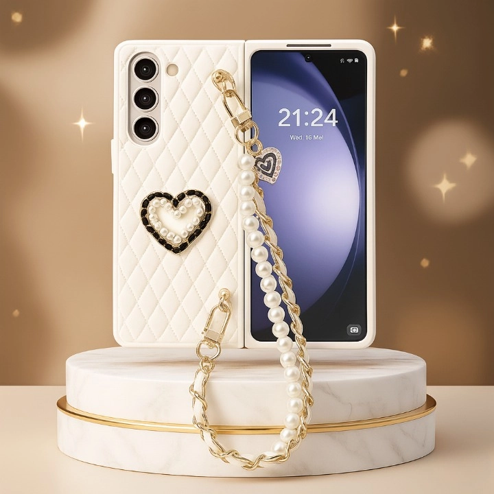 Portable Layer Soft touch layer Galaxy Z Fold Series Elegant Pearl Charm Quilted Case